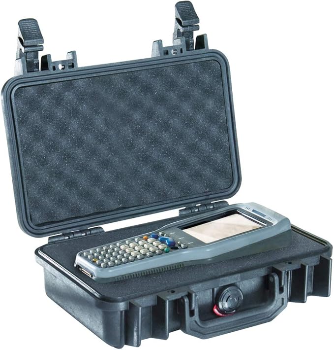 Pelican 1170 Case With Foam (Black)