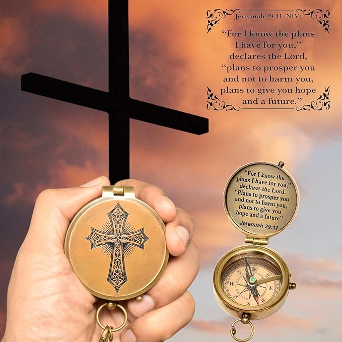 FYNJREX for i Know Enrgraved Compass Religious Gift for Men Women boy Baptism First communiun Graduation Gift Christmas Unique Gift for Son Christian Gift for Teen Communion