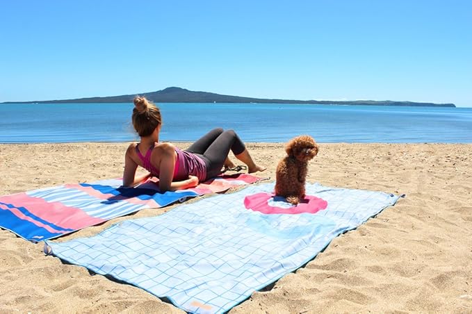 Microfiber Beach Towel & Bag. Lightweight, Compact & Quick-Dry. For Travel, the Beach, Pool, Gym, Yoga & Camping. Extra Large (71x35.5), Red