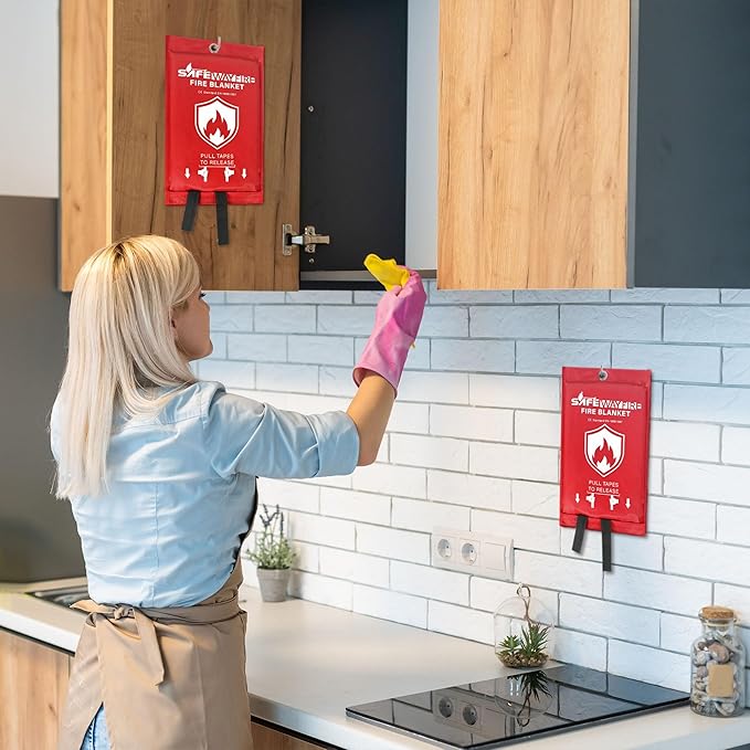 Safewayfire Emergency Fire Blanket - 12 Pack - Fiberglass Fire Blanket for Home, 39.4'' x 39.4'' Fire Suppression Blanket for Kitchen
