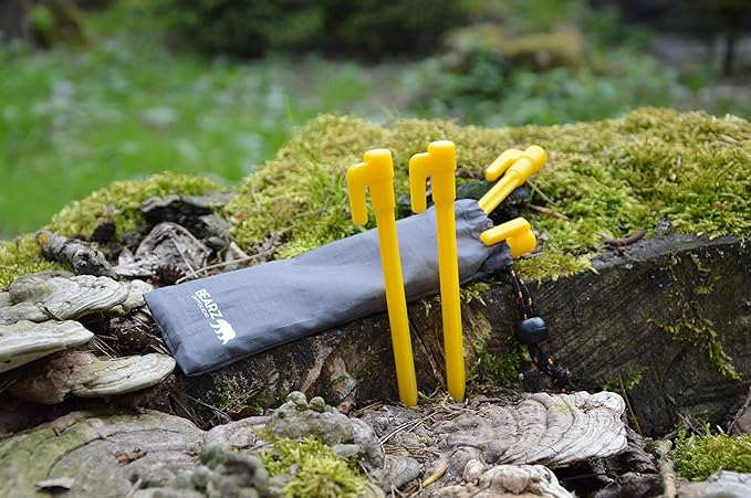 Stakes with Anchor - Tarp Stakes Sand Stakes, Small Plastic Stakes Tent Pegs Camping Stakes for Beach, Plastic Tent Stakes, Tent Spikes, 5.9in Pack of 4
