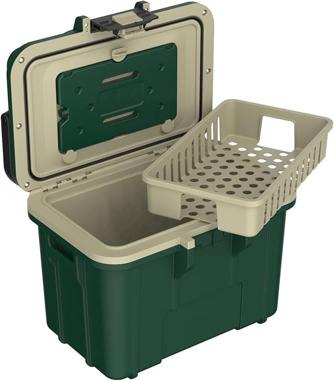 Pelican 8 Quart Personal Lunch Box Cooler