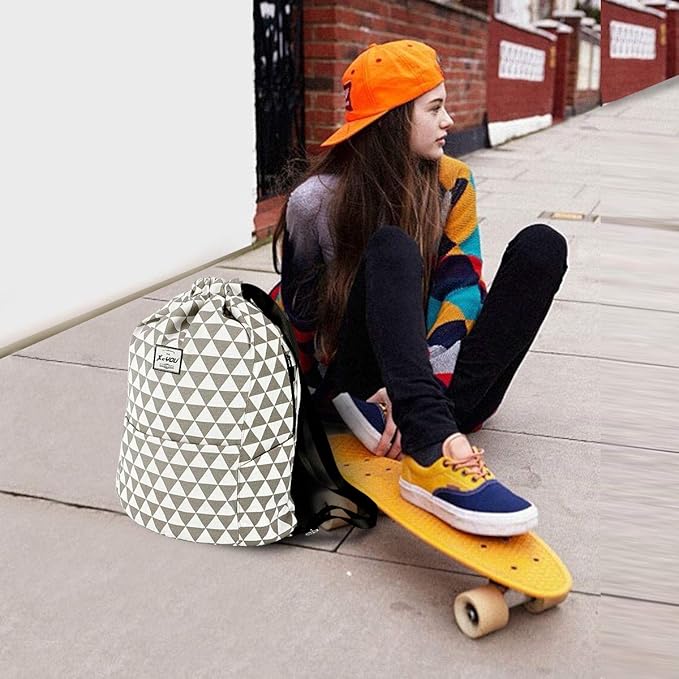 XEYOU Drawstring Sports Backpack Lightweight Gym Yoga Sackpack Shoulder Rucksack Casual Outdoor Daypack for Women and Men