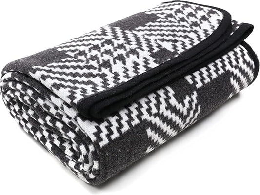 PuTian Merino Wool Blanket - 63" x 51" Thick Warm Soft Twin Bed Throw - Great for Camping, Outdoors, Travel, Car, Couch, All Seasons Houndstooth Black