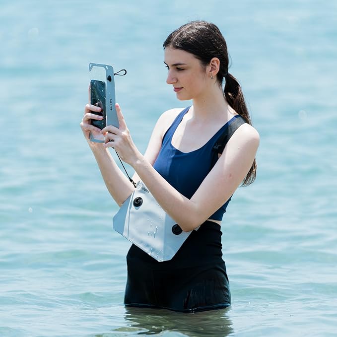 bitplay AquaSeal Sacoche White - Dry Bag/Phone Pouch with Adjustable Strap for Phone and Valuables
