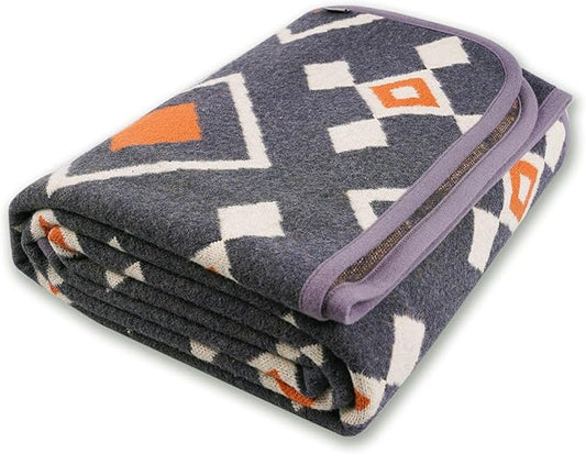 PuTian Merino Wool Blanket - 87" x 63" Thick Warm Soft Large Bed Throw - Great for Camping, Outdoors, Travel, Car, Couch, All Seasons, Grey Chcek