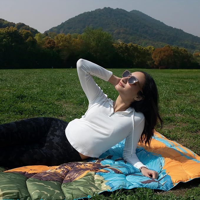 zzlamb Camping Blanket, Lightweight Cloak Puffy Down Alternative Travel Blanket, Portable & Windproof Warm Outdoor Blanket, Cozy Quilt Plane Car Picnic Hammock Beach Backpacking, 52x75in