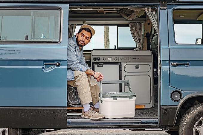 Stanley Adventure Outdoor Cooler 16 qt | Heavy Duty Outdoor Camping Cooler with Easy Carry Top Handle | 36 Hour Cooling Ice Chest for 21 Cans| BPA-Free | Polar