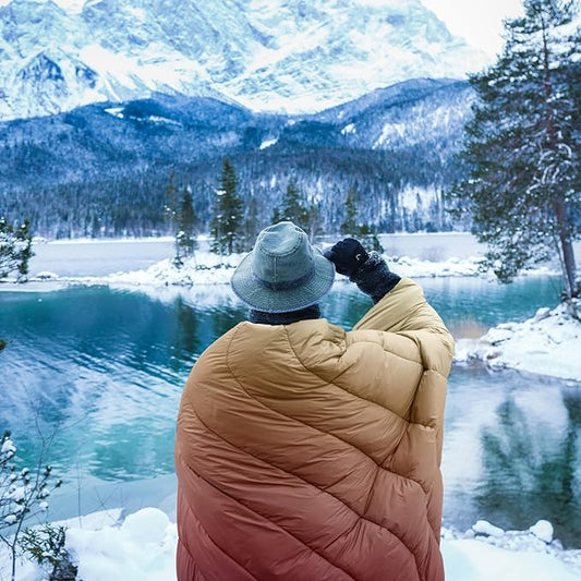 zzlamb Camping Blanket, Lightweight Cloak Puffy Down Alternative Travel Blanket, Portable & Windproof Warm Outdoor Blanket, Cozy Quilt Plane Car Picnic Hammock Beach Backpacking, 52x75in