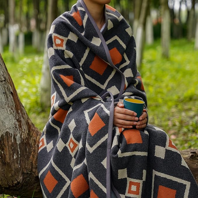 PuTian Merino Wool Blanket - 87" x 63" Thick Warm Soft Large Bed Throw - Great for Camping, Outdoors, Travel, Car, Couch, All Seasons, Grey Chcek