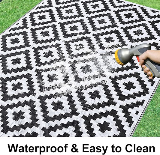 Smiry Waterproof Outdoor Rug 8x10 ft, Reversible Plastic Straw Patio Camping Rugs, Outdoor Indoor RV Mat Carpet for Patio, Outside Entry, Backyard, Deck, Bench, Picnic, Camper, Black & White