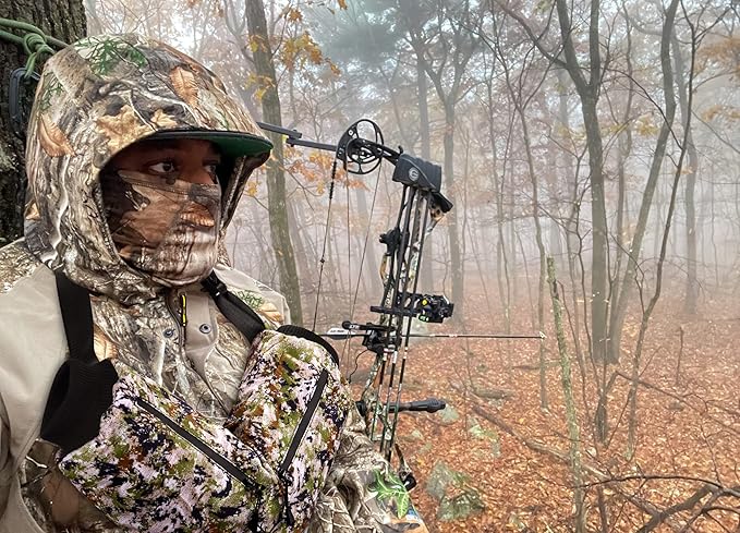 SKIGUARD Hunting Hand Muff Handwarmer: Fleece Muff Pack Hand Warmers for Hunting and Hiking in Cold Weather, Comfortable Insulated Hunting Hand Warmer Pouch for Men & Women, Deer Hunting Accessories